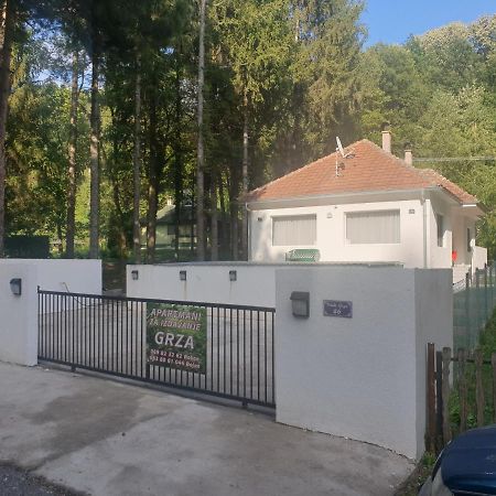 Apartmani Grza Paraćin Zewnętrze zdjęcie