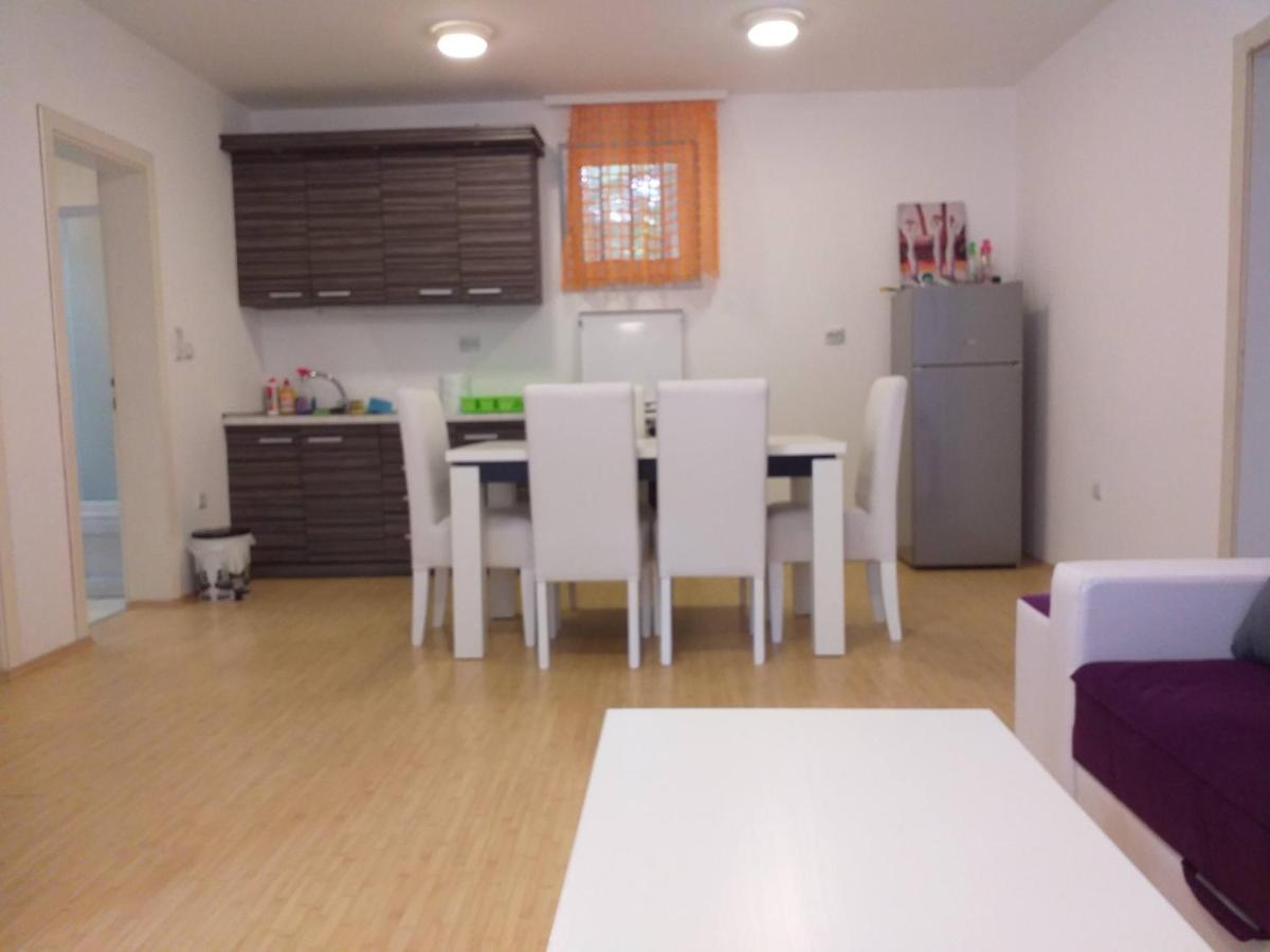 Apartmani Grza Paraćin Zewnętrze zdjęcie